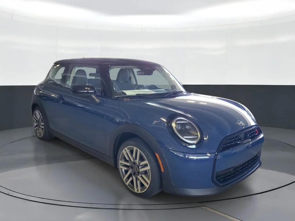 mini hardtop 2 door 2026 WMW23GD01T2X72225 image mini hardtop 2 door 2026 WMW23GD01T2X72225 image